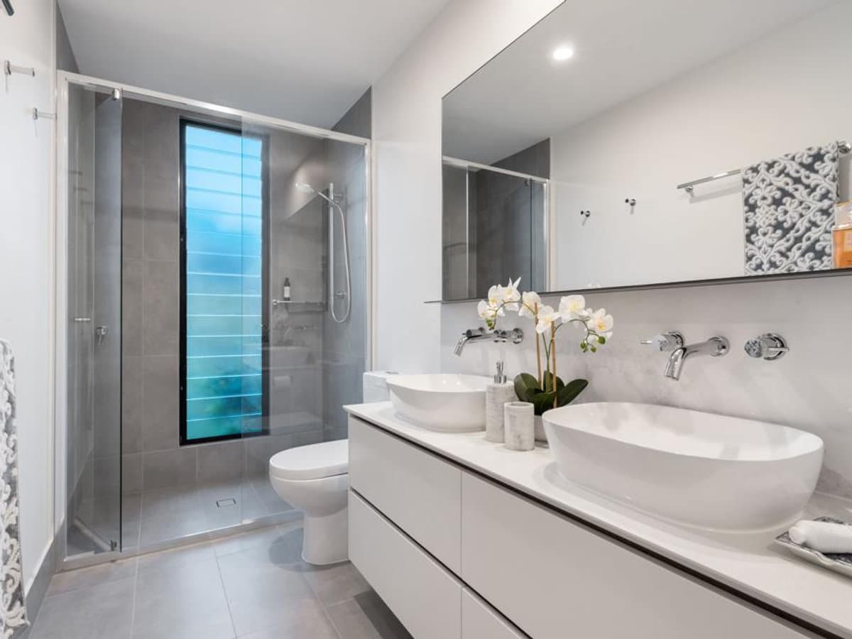 Bathroom Tile Installation project 4